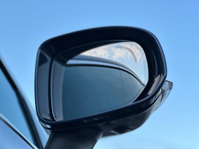 ＸＣ６０ ウルトラ　Ｂ５　ＡＷＤ　茶革シート・サンルーフ・ハーマンカードン・クリスタルシフトノブ・Ｇｏｏｇｌｅナビ・ワイヤレスチャージャー・シートヒーター・シートエアコン・ステアリングヒーター・フットトランクオープナー（25枚目）