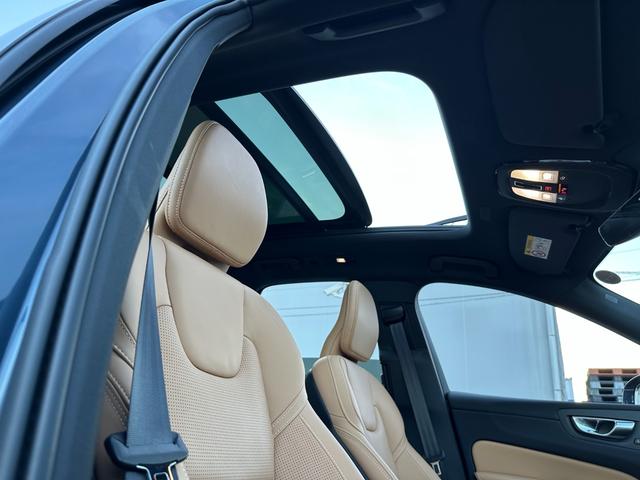 ＸＣ６０ ウルトラ　Ｂ５　ＡＷＤ　茶革シート・サンルーフ・ハーマンカードン・クリスタルシフトノブ・Ｇｏｏｇｌｅナビ・ワイヤレスチャージャー・シートヒーター・シートエアコン・ステアリングヒーター・フットトランクオープナー（50枚目）