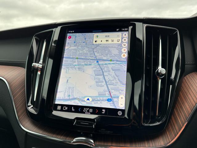 ＸＣ６０ リチャージアルティメトＴ６ＡＷＤプラグインハイブリド　サンルーフ・ハーマンカードン・Ｇｏｏｇｌｅナビ（33枚目）