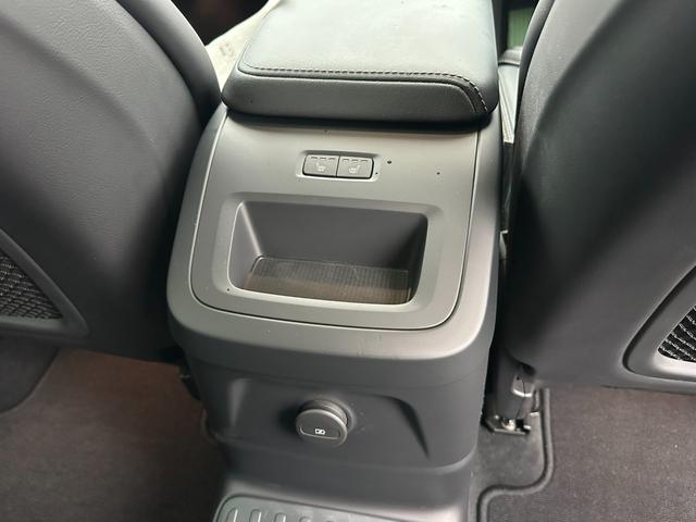 ＸＣ６０ リチャージアルティメトＴ６ＡＷＤプラグインハイブリド　サンルーフ・ハーマンカードン・Ｇｏｏｇｌｅナビ（58枚目）