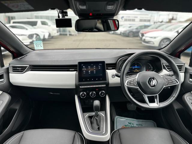 ルーテシア Ｅ－テックフルハイブリッド　レザーパック　禁煙車・ＥＴＣ・Ｂカメラ・前後純正ドラレコ・純正フロアマット・本革シート・シートヒーター・ステアリングヒーター・パーキングアシスト・レーンキープアシスト・スペアキー・保証継承（23枚目）