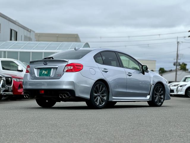 ＷＲＸ Ｓ４ ２．０ＧＴアイサイト　純正ナビ・Ｂカメラ・ドラレコ・ＥＴＣ・地デジ・サイドカメラ・純正フロアマット・前後シートヒーター・Ｐシート・アイサイトセイフティプラス・ＣＤ／ＤＶＤ再生・４ＷＤ・禁煙車・スペアキー・アフター保証半年間（12枚目）