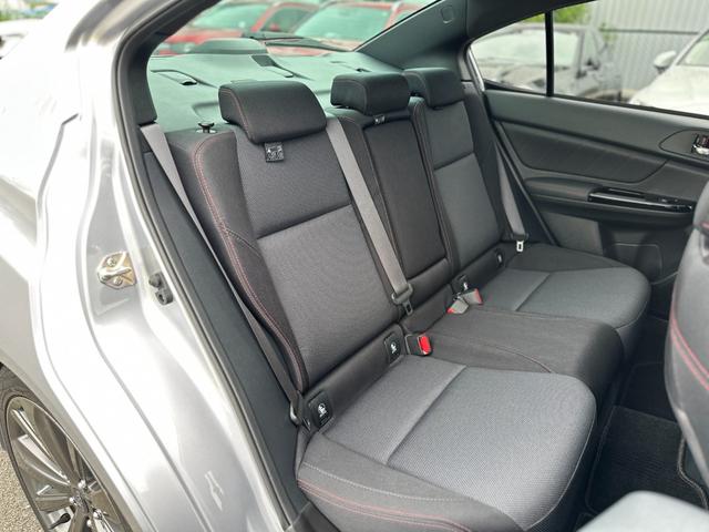 ＷＲＸ Ｓ４ ２．０ＧＴアイサイト　純正ナビ・Ｂカメラ・ドラレコ・ＥＴＣ・地デジ・サイドカメラ・純正フロアマット・前後シートヒーター・Ｐシート・アイサイトセイフティプラス・ＣＤ／ＤＶＤ再生・４ＷＤ・禁煙車・スペアキー・アフター保証半年間（52枚目）