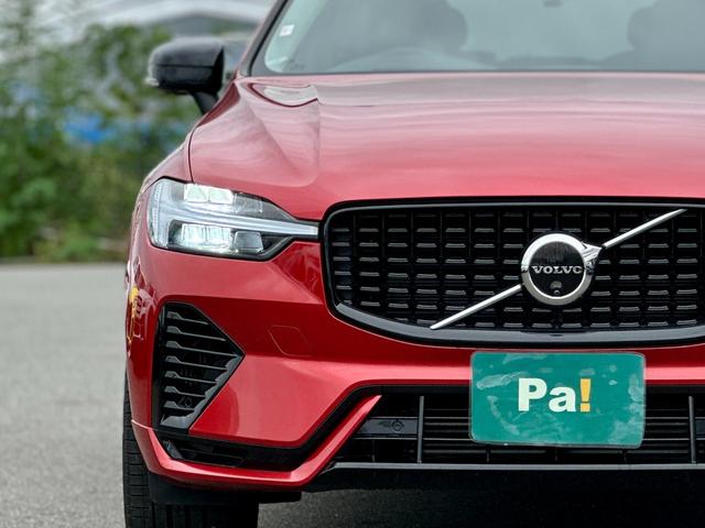 ＸＣ６０ リチャージアルティメトＴ６ＡＷＤプラグインハイブリド　サンルーフ・Ｇｏｏｇｌｅナビ・黒革・クリスタルシフト・ハーマンカードンサウンド・純正前後ドラレコ・アラウンドビューモニター・ＥＴＣ・パワーシート・パワーリアゲート・シートヒーター・メーカー保証継承（14枚目）