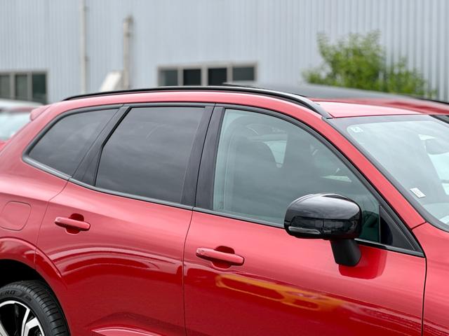 ＸＣ６０ リチャージアルティメトＴ６ＡＷＤプラグインハイブリド　サンルーフ・Ｇｏｏｇｌｅナビ・黒革・クリスタルシフト・ハーマンカードンサウンド・純正前後ドラレコ・アラウンドビューモニター・ＥＴＣ・パワーシート・パワーリアゲート・シートヒーター・メーカー保証継承（17枚目）