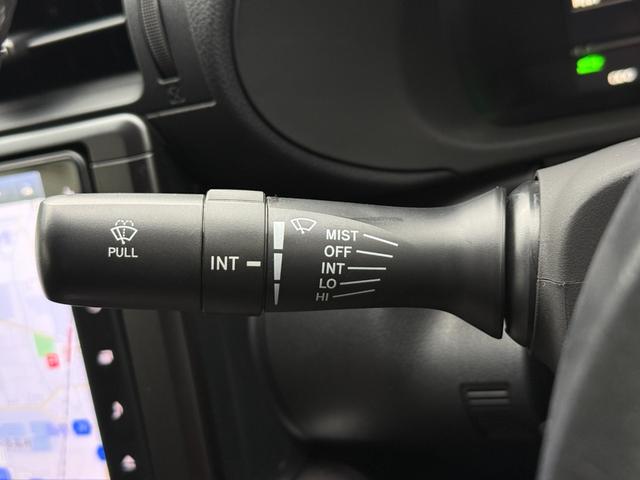 ＧＲ８６ ＲＣ　ナビ・ＴＶ・バックカメラ・ＣＤ　ＤＶＤ再生・ルーフ＆トランクスポイラー（27枚目）