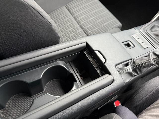 ＧＲ８６ ＲＣ　ナビ・ＴＶ・バックカメラ・ＣＤ　ＤＶＤ再生・ルーフ＆トランクスポイラー（39枚目）