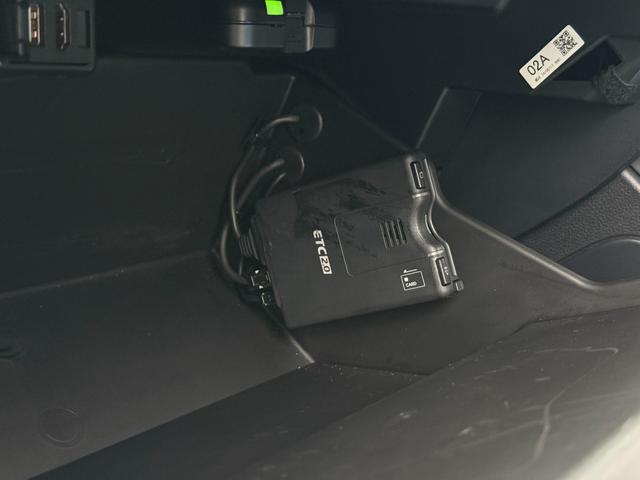 ＧＲ８６ ＲＣ　ナビ・ＴＶ・バックカメラ・ＣＤ　ＤＶＤ再生・ルーフ＆トランクスポイラー（44枚目）