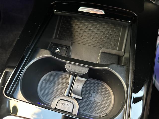 ＣＬＡクラス ＣＬＡ１８０　ＡＭＧラインパッケージ　レーダーセーフティＰＫＧ・ナビ・ＴＶ・ＥＴＣ２．０・全周囲カメラ・パワーシート・シートヒーター・フットトランクオープナー・ワイヤレスチャージャー・禁煙車・スペアキー・保証継承（40枚目）