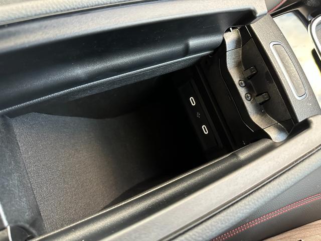 ＣＬＡクラス ＣＬＡ１８０　ＡＭＧラインパッケージ　レーダーセーフティＰＫＧ・ナビ・ＴＶ・ＥＴＣ２．０・全周囲カメラ・パワーシート・シートヒーター・フットトランクオープナー・ワイヤレスチャージャー・禁煙車・スペアキー・保証継承（42枚目）