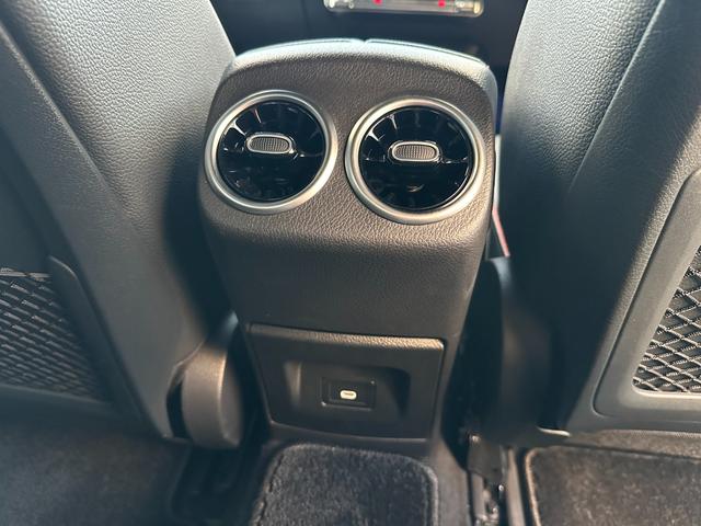 ＣＬＡクラス ＣＬＡ１８０　ＡＭＧラインパッケージ　レーダーセーフティＰＫＧ・ナビ・ＴＶ・ＥＴＣ２．０・全周囲カメラ・パワーシート・シートヒーター・フットトランクオープナー・ワイヤレスチャージャー・禁煙車・スペアキー・保証継承（56枚目）