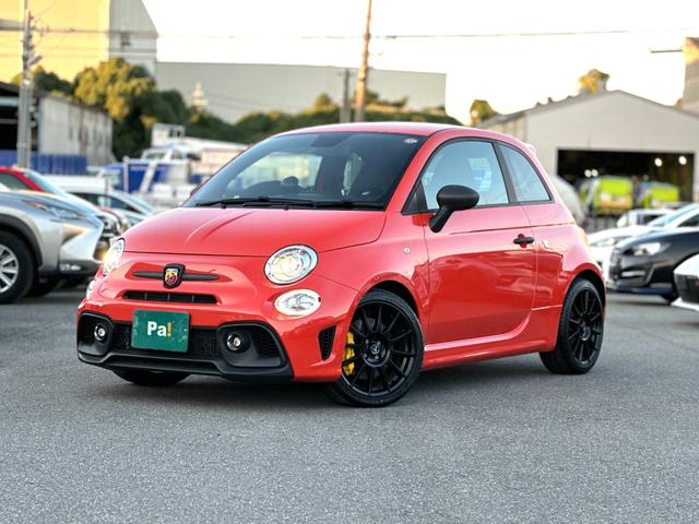 アバルト６９５ コンペティツィオーネ　７インチＤＡ・ｂｅａｔｓサウンド・Ｓａｂｅｌｔスポーツシート・Ｂｒｅｍｂｏキャリパー・レコードモンツァエキゾーストシステム・スペアキー・禁煙車・保証継承（18枚目）