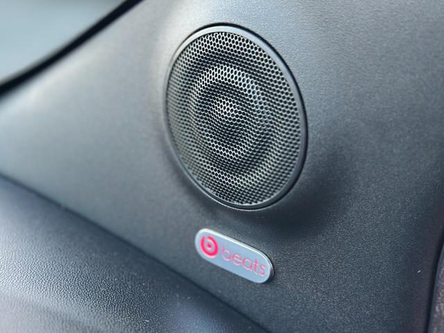 アバルト６９５ コンペティツィオーネ　７インチＤＡ・ｂｅａｔｓサウンド・Ｓａｂｅｌｔスポーツシート・Ｂｒｅｍｂｏキャリパー・レコードモンツァエキゾーストシステム・スペアキー・禁煙車・保証継承（36枚目）