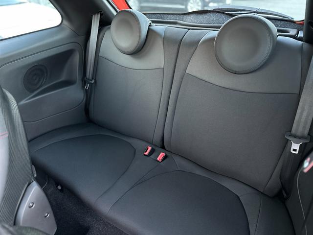 アバルト６９５ コンペティツィオーネ　７インチＤＡ・ｂｅａｔｓサウンド・Ｓａｂｅｌｔスポーツシート・Ｂｒｅｍｂｏキャリパー・レコードモンツァエキゾーストシステム・スペアキー・禁煙車・保証継承（47枚目）