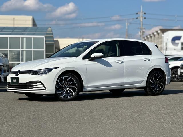 ゴルフ ｅＴＳＩアクティブ　プラチナムエディション　ＥＴＣ２．０・ナビ・ＴＶ・前後ドラレコ・レーダークルーズコントロール・純正フロアマット（16枚目）