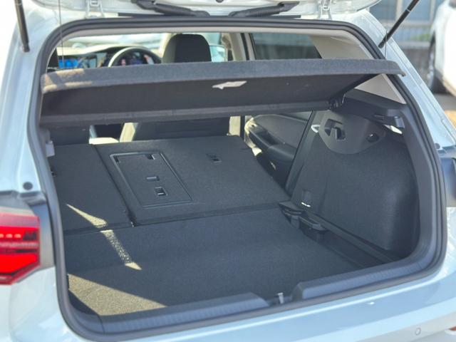 ゴルフ ｅＴＳＩアクティブ　プラチナムエディション　ＥＴＣ２．０・ナビ・ＴＶ・前後ドラレコ・レーダークルーズコントロール・純正フロアマット（21枚目）