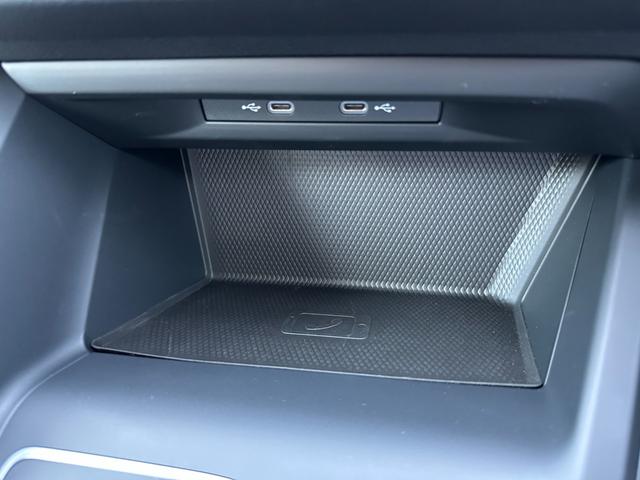 ゴルフ ｅＴＳＩアクティブ　プラチナムエディション　ＥＴＣ２．０・ナビ・ＴＶ・前後ドラレコ・レーダークルーズコントロール・純正フロアマット（42枚目）