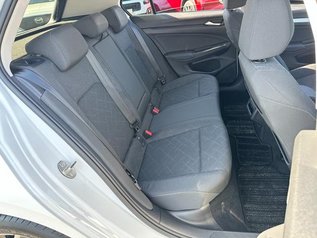 ゴルフ ｅＴＳＩアクティブ　プラチナムエディション　ＥＴＣ２．０・ナビ・ＴＶ・前後ドラレコ・レーダークルーズコントロール・純正フロアマット（47枚目）