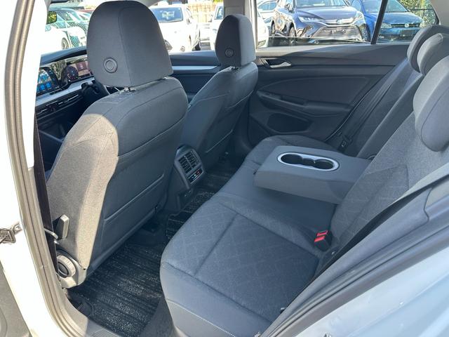 ゴルフ ｅＴＳＩアクティブ　プラチナムエディション　ＥＴＣ２．０・ナビ・ＴＶ・前後ドラレコ・レーダークルーズコントロール・純正フロアマット（49枚目）