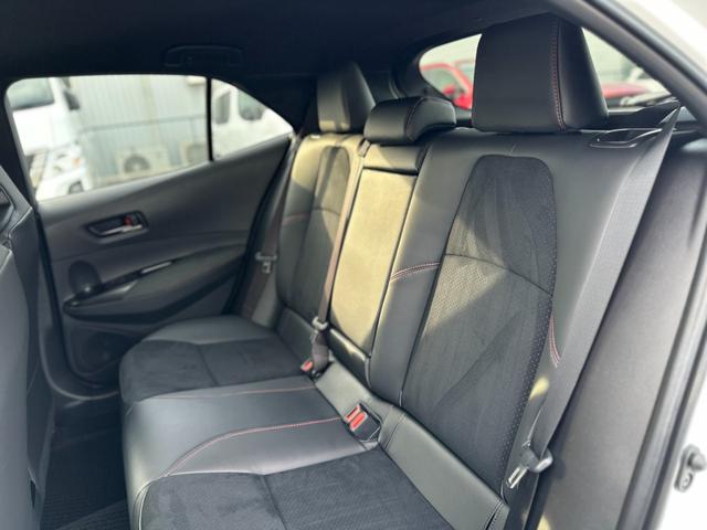 GRカローラ RZ 6速MT・スポーツPKG・8インチディスプレイオーディオプラス・ナビ・カーボンルーフ・JBLサウンド・前後ドラレコ・シートヒーター・Bカメラ・ETC2.0・BSM・スペアキー・保証継承(53枚目)