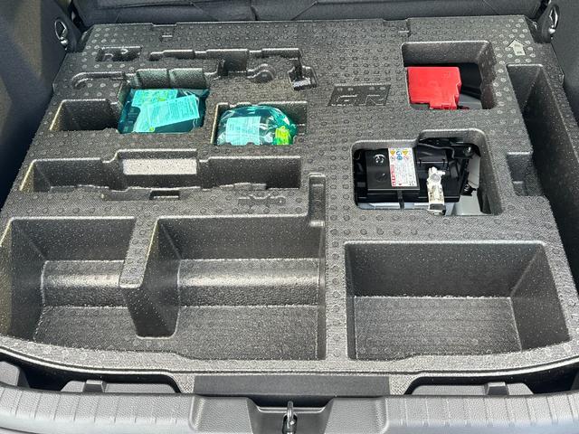 GRカローラ RZ 6速MT・スポーツPKG・8インチディスプレイオーディオプラス・ナビ・カーボンルーフ・JBLサウンド・前後ドラレコ・シートヒーター・Bカメラ・ETC2.0・BSM・スペアキー・保証継承(59枚目)