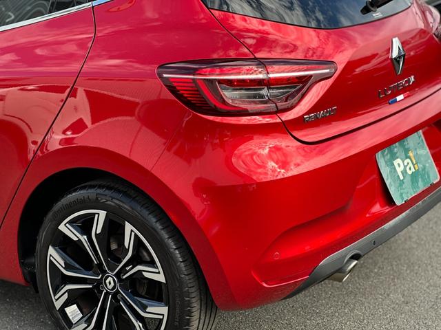 ルーテシア インテンス プラス 純正前後ドラレコ・シートヒーター・黒革シート(15枚目)