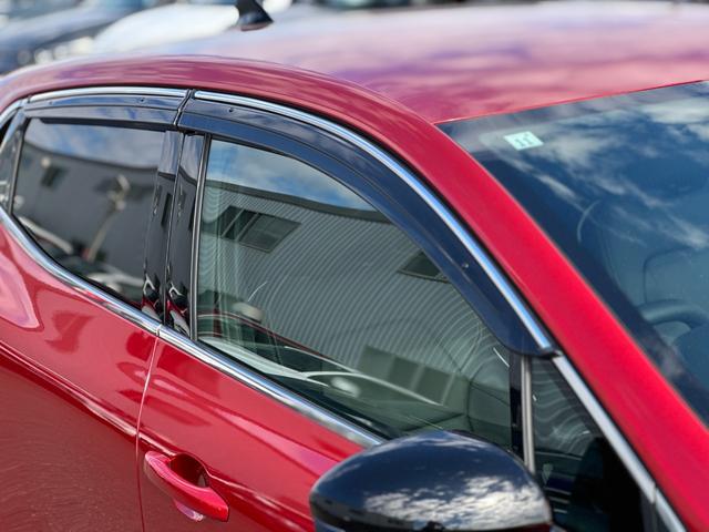 ルーテシア インテンス プラス 純正前後ドラレコ・シートヒーター・黒革シート(18枚目)