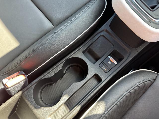 ルーテシア インテンス プラス 純正前後ドラレコ・シートヒーター・黒革シート(39枚目)