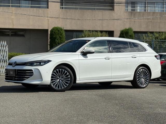 パサート eTSI エレガンス DCC Proパッケージ・レザーシート・ナビ・アラウンドビューカメラ・ETC2.0・オールインS・パワーシート・Sヒーター・Sベンチレーション・ステアリングヒーター・スペアキー・禁煙車・新車保証継承(17枚目)