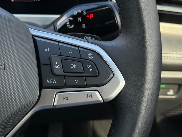 パサート eTSI エレガンス DCC Proパッケージ・レザーシート・ナビ・アラウンドビューカメラ・ETC2.0・オールインS・パワーシート・Sヒーター・Sベンチレーション・ステアリングヒーター・スペアキー・禁煙車・新車保証継承(24枚目)