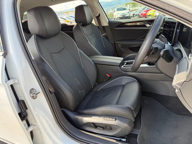 パサート eTSI エレガンス DCC Proパッケージ・レザーシート・ナビ・アラウンドビューカメラ・ETC2.0・オールインS・パワーシート・Sヒーター・Sベンチレーション・ステアリングヒーター・スペアキー・禁煙車・新車保証継承(40枚目)