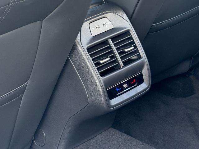 パサート eTSI エレガンス DCC Proパッケージ・レザーシート・ナビ・アラウンドビューカメラ・ETC2.0・オールインS・パワーシート・Sヒーター・Sベンチレーション・ステアリングヒーター・スペアキー・禁煙車・新車保証継承(47枚目)