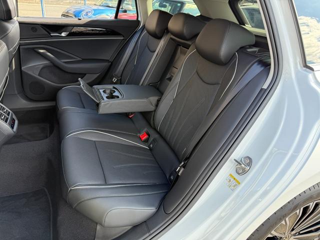 パサート eTSI エレガンス DCC Proパッケージ・レザーシート・ナビ・アラウンドビューカメラ・ETC2.0・オールインS・パワーシート・Sヒーター・Sベンチレーション・ステアリングヒーター・スペアキー・禁煙車・新車保証継承(48枚目)