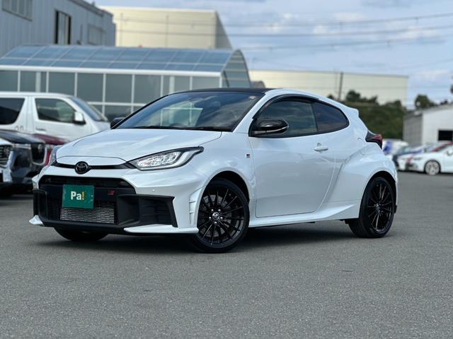 GRヤリス RZ 6速MT・ナビ・TV・前後ドラレコ・JBLサウンド・シートヒーター・ブラインドスポットモニター・バックカメラ・新車保証継承(18枚目)