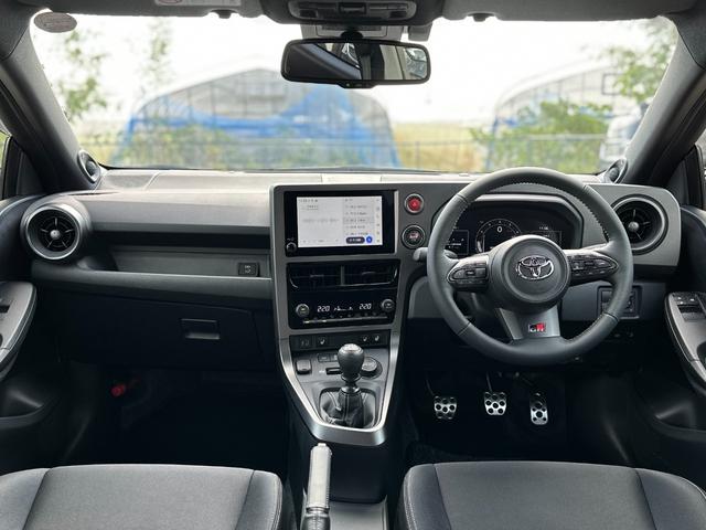 GRヤリス RZ 6速MT・ナビ・TV・前後ドラレコ・JBLサウンド・シートヒーター・ブラインドスポットモニター・バックカメラ・新車保証継承(24枚目)