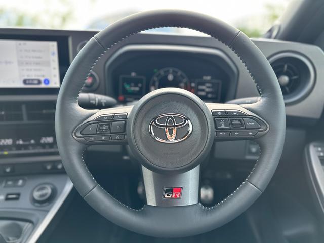 GRヤリス RZ 6速MT・ナビ・TV・前後ドラレコ・JBLサウンド・シートヒーター・ブラインドスポットモニター・バックカメラ・新車保証継承(26枚目)