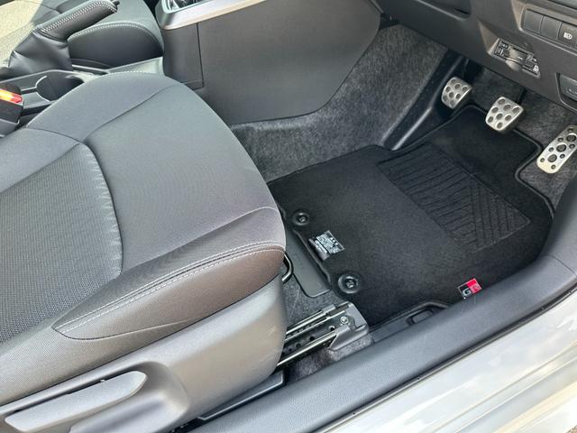 GRヤリス RZ 6速MT・ナビ・TV・前後ドラレコ・JBLサウンド・シートヒーター・ブラインドスポットモニター・バックカメラ・新車保証継承(47枚目)