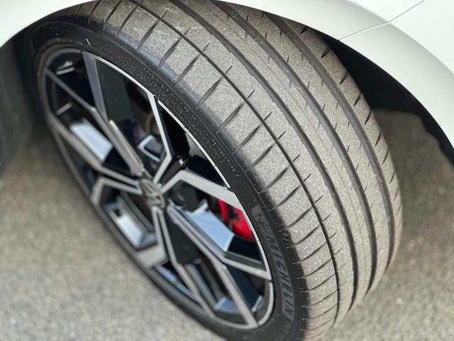 ポロGTI ベースグレード ナビ・ETC2.0・純正前後ドラレコ・ワイヤレスチャージャー・新車保証継承(22枚目)
