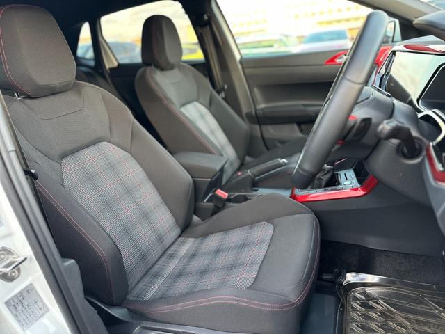 ポロGTI ベースグレード ナビ・ETC2.0・純正前後ドラレコ・ワイヤレスチャージャー・新車保証継承(42枚目)