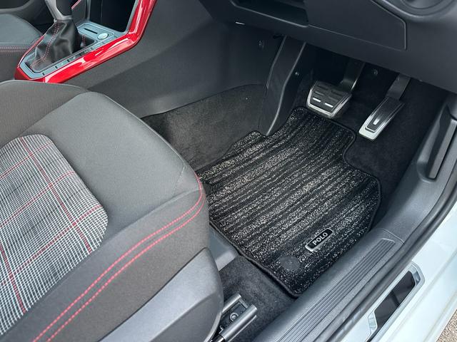 ポロGTI ベースグレード ナビ・ETC2.0・純正前後ドラレコ・ワイヤレスチャージャー・新車保証継承(46枚目)