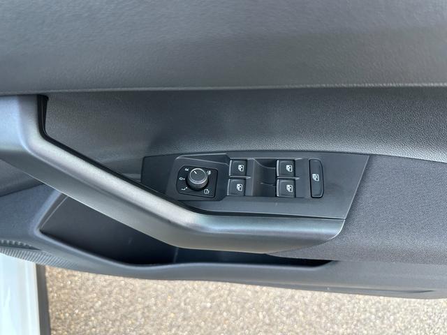 ポロGTI ベースグレード ナビ・ETC2.0・純正前後ドラレコ・ワイヤレスチャージャー・新車保証継承(48枚目)