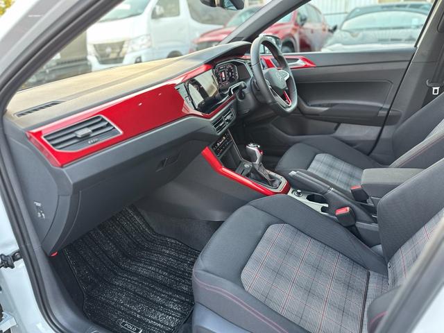 ポロGTI ベースグレード ナビ・ETC2.0・純正前後ドラレコ・ワイヤレスチャージャー・新車保証継承(50枚目)