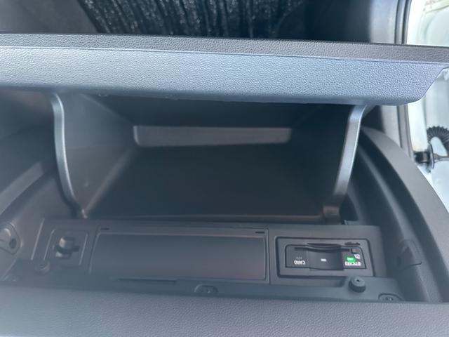 ポロGTI ベースグレード ナビ・ETC2.0・純正前後ドラレコ・ワイヤレスチャージャー・新車保証継承(51枚目)