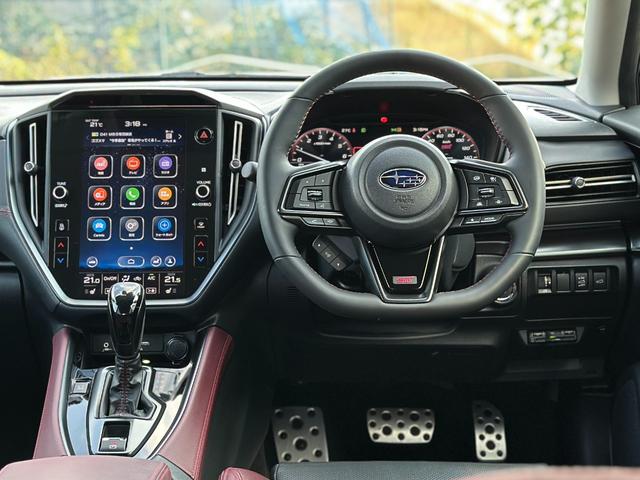 レヴォーグ STIスポーツR EX ナビ・ETC・フロント/バック/サイドカメラ・フルセグTV・ドラレコ・前後シートヒーター・レザーシート・パワーシート・ハンズフリーパワーバックドア・スペアキー・禁煙車・メーカー保証継承(23枚目)