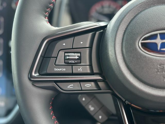 レヴォーグ STIスポーツR EX ナビ・ETC・フロント/バック/サイドカメラ・フルセグTV・ドラレコ・前後シートヒーター・レザーシート・パワーシート・ハンズフリーパワーバックドア・スペアキー・禁煙車・メーカー保証継承(25枚目)