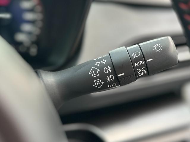 レヴォーグ STIスポーツR EX ナビ・ETC・フロント/バック/サイドカメラ・フルセグTV・ドラレコ・前後シートヒーター・レザーシート・パワーシート・ハンズフリーパワーバックドア・スペアキー・禁煙車・メーカー保証継承(29枚目)