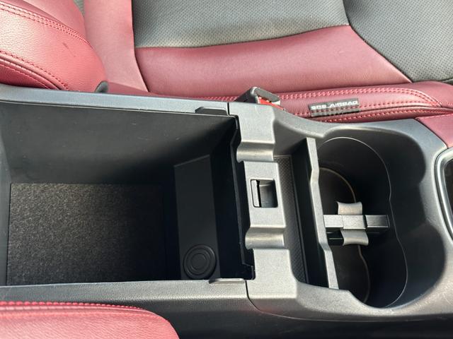 レヴォーグ STIスポーツR EX ナビ・ETC・フロント/バック/サイドカメラ・フルセグTV・ドラレコ・前後シートヒーター・レザーシート・パワーシート・ハンズフリーパワーバックドア・スペアキー・禁煙車・メーカー保証継承(40枚目)