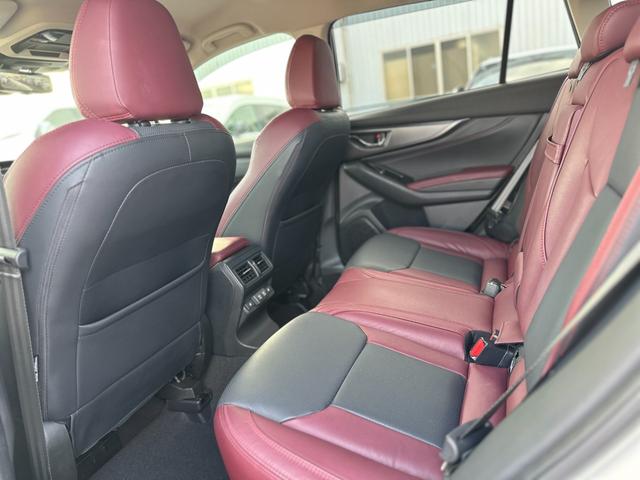 レヴォーグ STIスポーツR EX ナビ・ETC・フロント/バック/サイドカメラ・フルセグTV・ドラレコ・前後シートヒーター・レザーシート・パワーシート・ハンズフリーパワーバックドア・スペアキー・禁煙車・メーカー保証継承(54枚目)