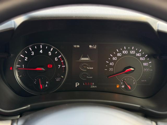 スイフト ハイブリッドＭＸ　登録済未使用車・アーバンスタイルエクステリアセット・純正レッドアクセントインテリア加飾セット・フロントグリルガーニッシュ・レッドミラーキャップ・フロントアンダーガーニッシュ・フューエルリッドカバー（32枚目）