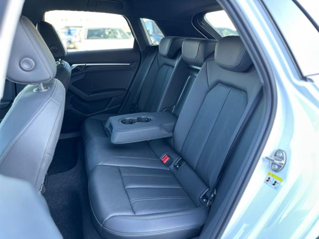 A3 スポーツバック40TFSIクワトロアドバンスド コンビニエンス&アシスタンスPKG・ナビPKG・ラグジュアリーPKG・テクノロジーPKG・ブラック革/合皮コンビシート・パワーシート・シートヒーター・アドバンストキー・ACC・スペアキー・禁煙車(52枚目)